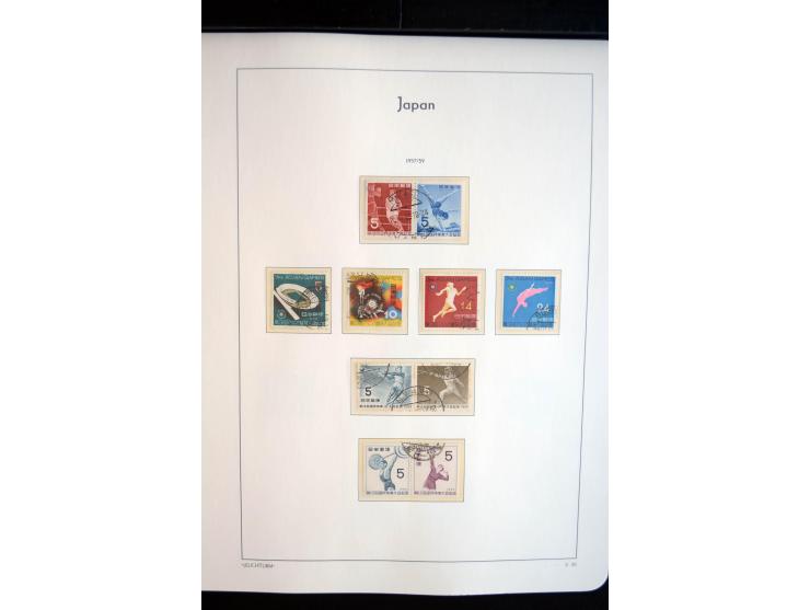 1945/89, doppelt, postfrisch und gestempelte zusammengetragene Sammlung in 4 Leuchtturm-Klemmbindern, dabei alle Sondermarken