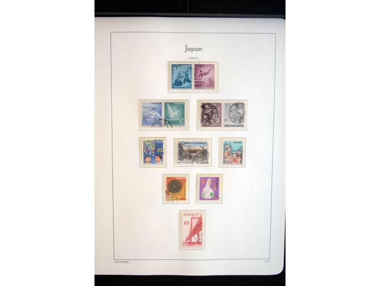 1945/89, doppelt, postfrisch und gestempelte zusammengetragene Sammlung in 4 Leuchtturm-Klemmbindern, dabei alle Sondermarken