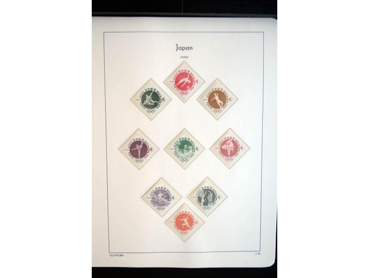 1945/89, doppelt, postfrisch und gestempelte zusammengetragene Sammlung in 4 Leuchtturm-Klemmbindern, dabei alle Sondermarken