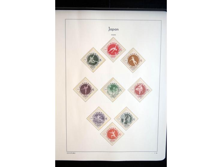 1945/89, doppelt, postfrisch und gestempelte zusammengetragene Sammlung in 4 Leuchtturm-Klemmbindern, dabei alle Sondermarken