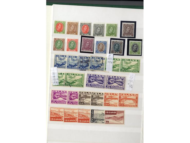 1860/1955 (ca.), kleine Partie im Steckbuch, dabei u.a. Island mit guten postfrischen Werten