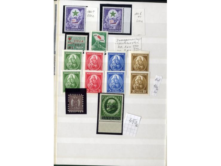 1860/1955 (ca.), kleine Partie im Steckbuch, dabei u.a. Island mit guten postfrischen Werten