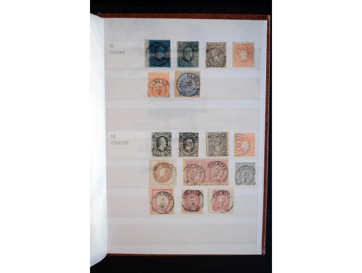 NUMMERN- UND ORTSSTEMPEL: Sehr schöne Sammlung mit ingesamt ca. 1700 Marken und Briefstücken in 7 kleinen Steckbüchern; gesam
