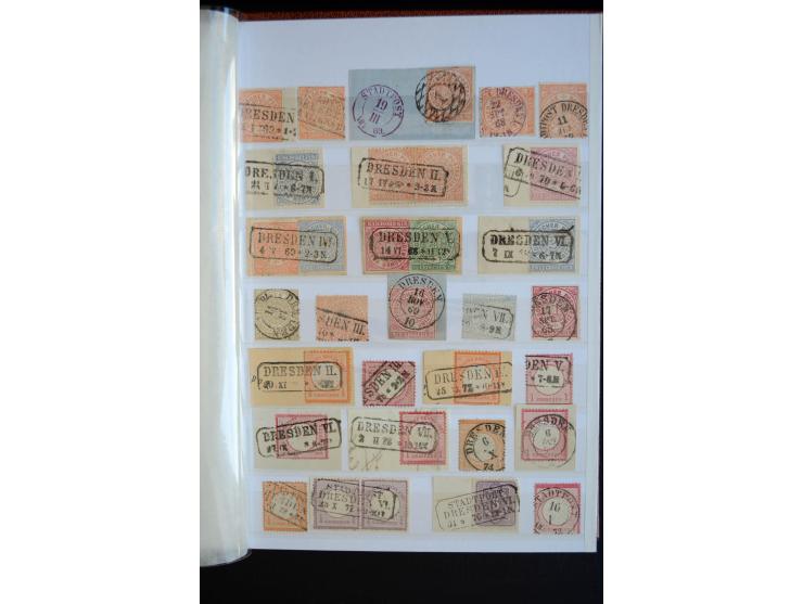 NUMMERN- UND ORTSSTEMPEL: Sehr schöne Sammlung mit ingesamt ca. 1700 Marken und Briefstücken in 7 kleinen Steckbüchern; gesam