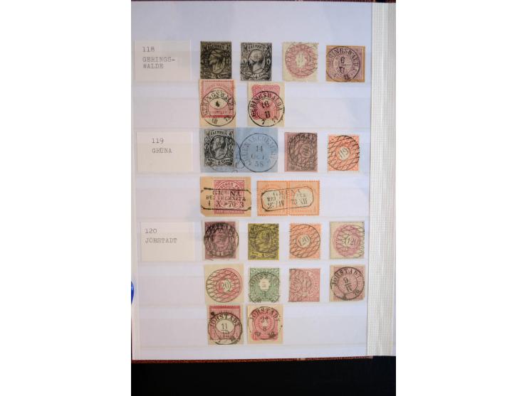 NUMMERN- UND ORTSSTEMPEL: Sehr schöne Sammlung mit ingesamt ca. 1700 Marken und Briefstücken in 7 kleinen Steckbüchern; gesam