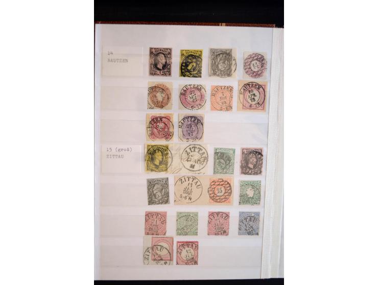 NUMMERN- UND ORTSSTEMPEL: Sehr schöne Sammlung mit ingesamt ca. 1700 Marken und Briefstücken in 7 kleinen Steckbüchern; gesam