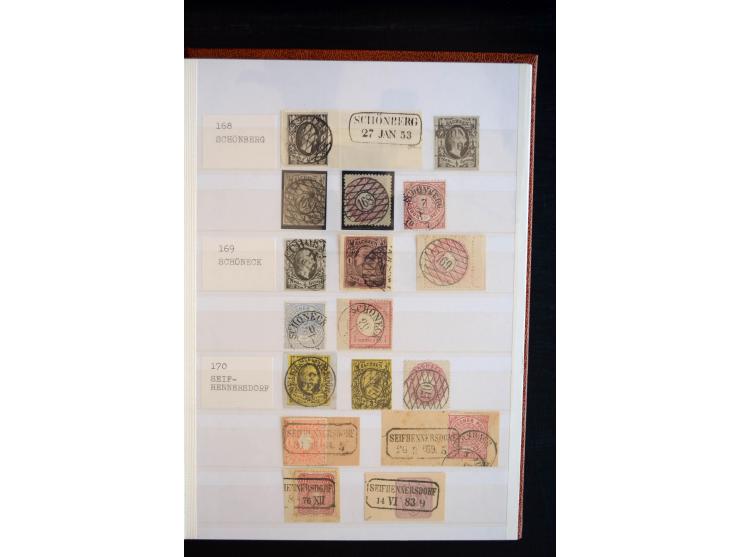 NUMMERN- UND ORTSSTEMPEL: Sehr schöne Sammlung mit ingesamt ca. 1700 Marken und Briefstücken in 7 kleinen Steckbüchern; gesam