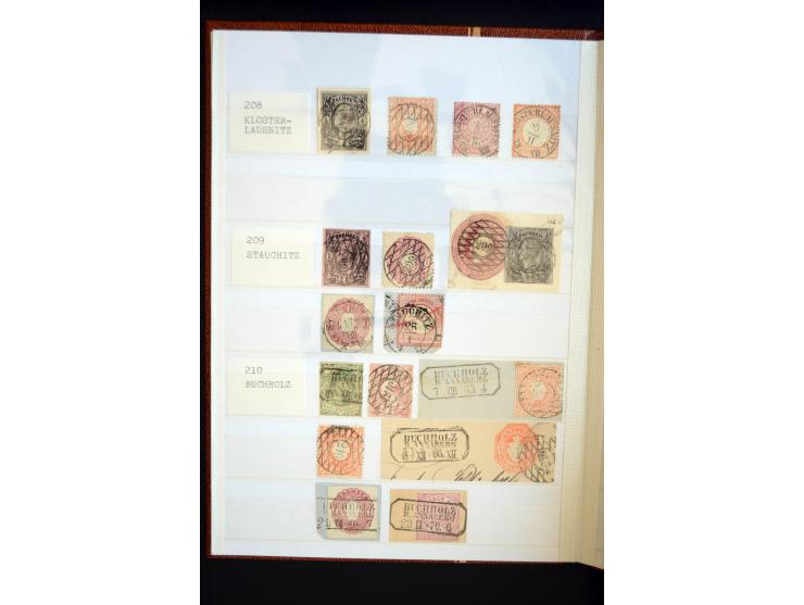 NUMMERN- UND ORTSSTEMPEL: Sehr schöne Sammlung mit ingesamt ca. 1700 Marken und Briefstücken in 7 kleinen Steckbüchern; gesam