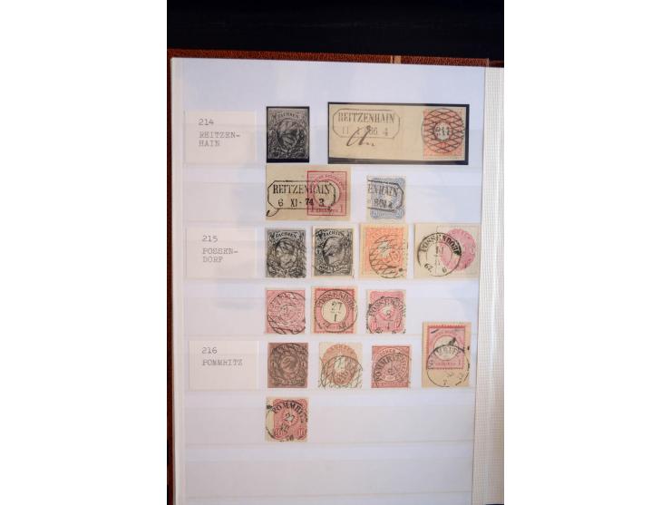 NUMMERN- UND ORTSSTEMPEL: Sehr schöne Sammlung mit ingesamt ca. 1700 Marken und Briefstücken in 7 kleinen Steckbüchern; gesam