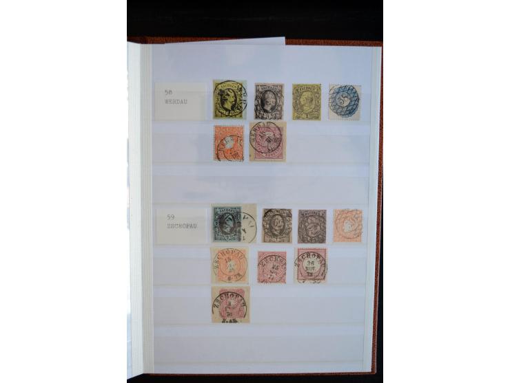 NUMMERN- UND ORTSSTEMPEL: Sehr schöne Sammlung mit ingesamt ca. 1700 Marken und Briefstücken in 7 kleinen Steckbüchern; gesam