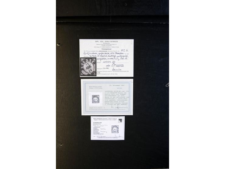 1872/75, Brustschilde-Sammlung mit ca. 300 Einzelmarken/Briefstücken, über 30 Paaren, 5 Dreierstreifen und 6 Viererblocks/-st