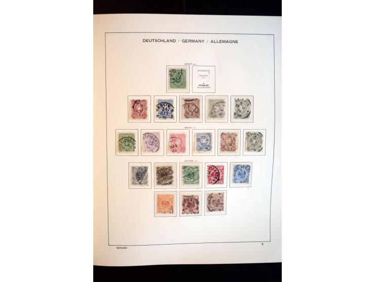 1872/1948, gestempelte Sammlung mit u.a. Mi.-Nr. 30, 66, IV F, 438-39 (2), 456-58, 496-98, Bl.1, 3 etc.