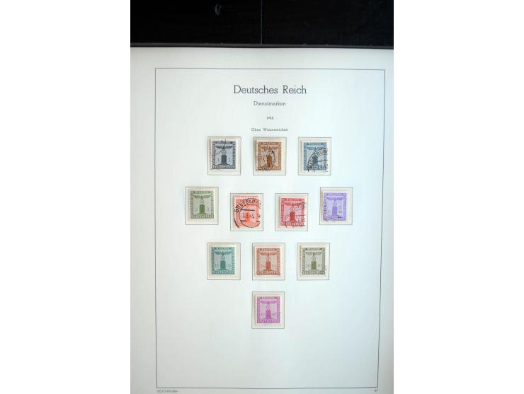 1900/45, ungebrauchte/postfrische und gestempelte Sammlung mit diversen besseren Werte, dabei u.a. Block 1-3, etliche Zusamme
