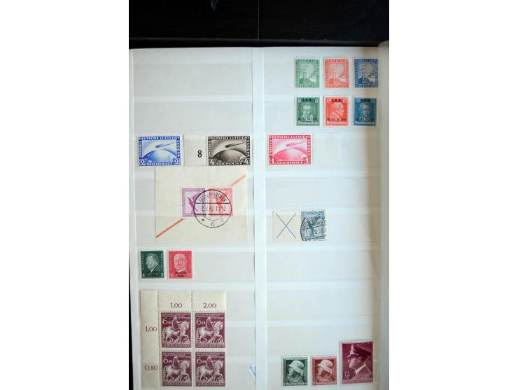 1900/45, ungebrauchte/postfrische und gestempelte Sammlung mit diversen besseren Werte, dabei u.a. Block 1-3, etliche Zusamme