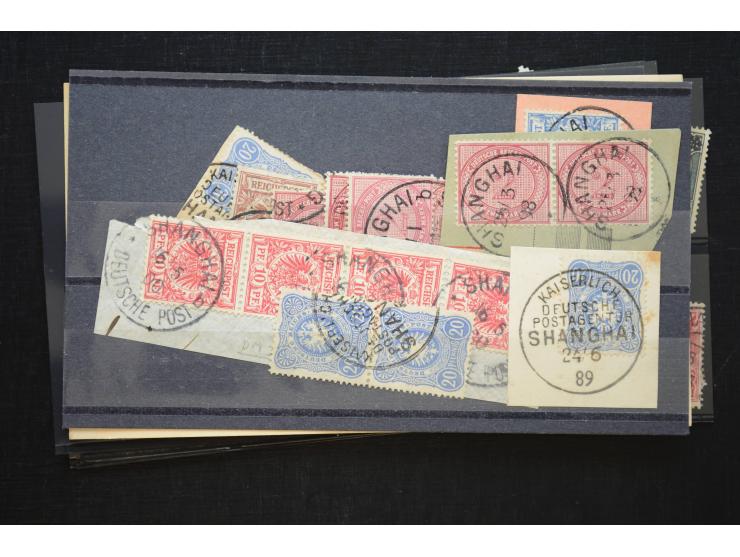 1884/1914, Doublettenbuch ab DP China mit meist ungebrauchten und gestempelten Werten und einige Steckkarten mit Briefstücken