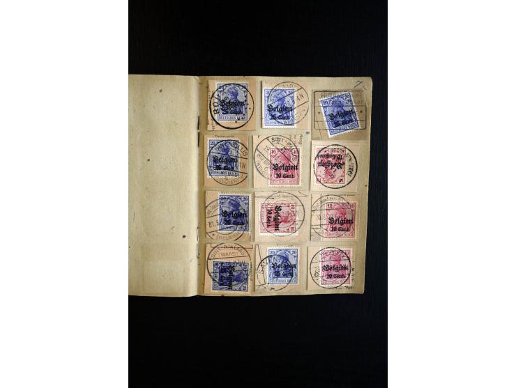 STEMPEL: Sehr interessante Partie mit meist Briefstücken in zwei alten Auswahlheften mit über 250 verschiedenen Stempeln