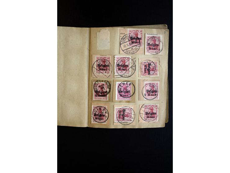 STEMPEL: Sehr interessante Partie mit meist Briefstücken in zwei alten Auswahlheften mit über 250 verschiedenen Stempeln