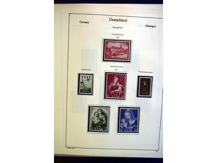 1920/58, ungebrauchte/postfrische und gestempelte Sammlung mit besseren Werten, dabei Mi.-Nr. 16 ungebraucht, Mi.-Nr. 30-31 g