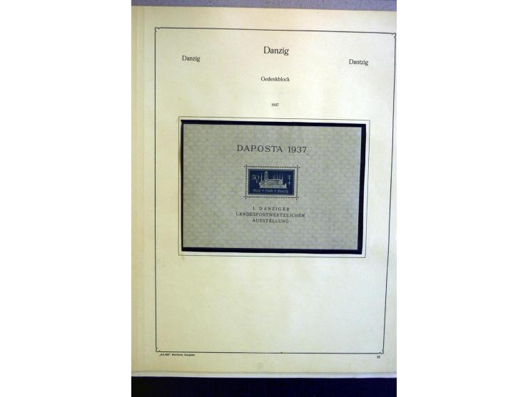 1920/39, ungebrauchte und gestempelte Sammlung mit einigen besseren, dabei u.a. Mi.-Nr. 32-33 und 39 ungebraucht, teils sign.