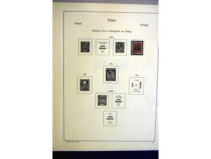 1920/39, ungebrauchte und gestempelte Sammlung mit einigen besseren, dabei u.a. Mi.-Nr. 32-33 und 39 ungebraucht, teils sign.