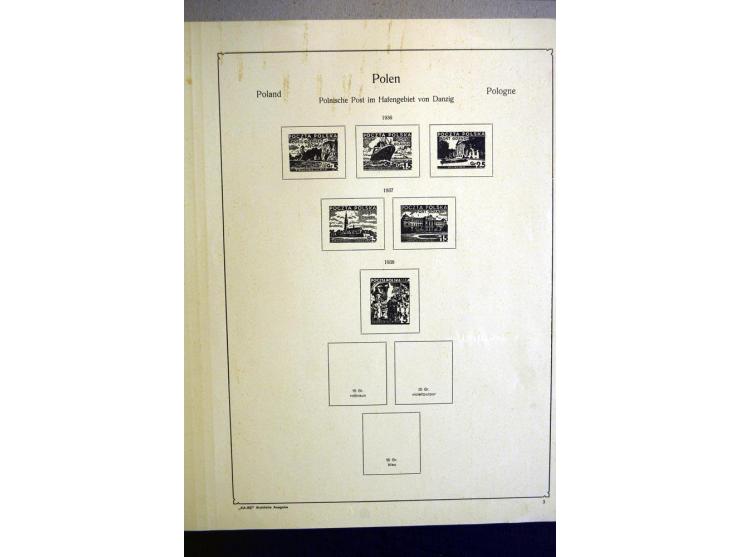 1920/39, ungebrauchte und gestempelte Sammlung mit einigen besseren, dabei u.a. Mi.-Nr. 32-33 und 39 ungebraucht, teils sign.