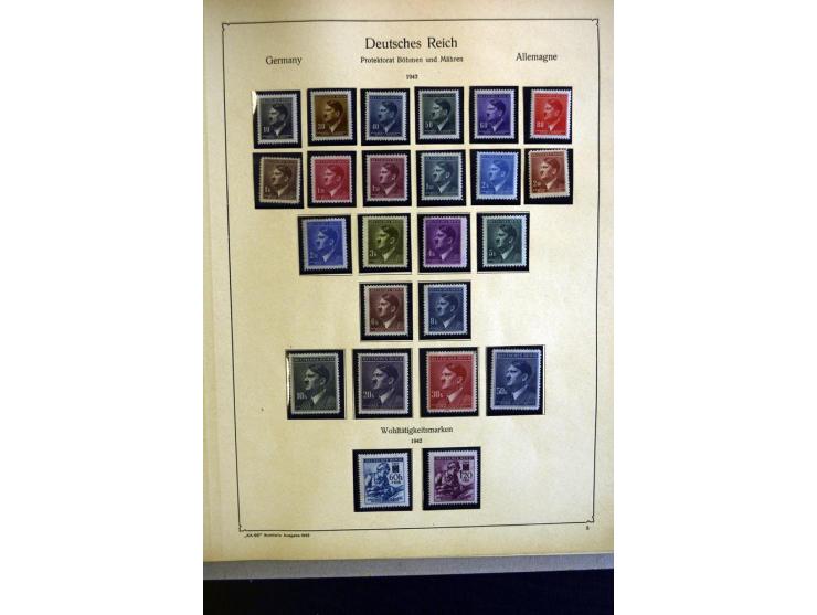 1938/42, meist ungebrauchte und postfrische Sammlung ab Sudetenland mit einigen besseren, dann Böhmen und Mähren mit Mi.-Nr. 