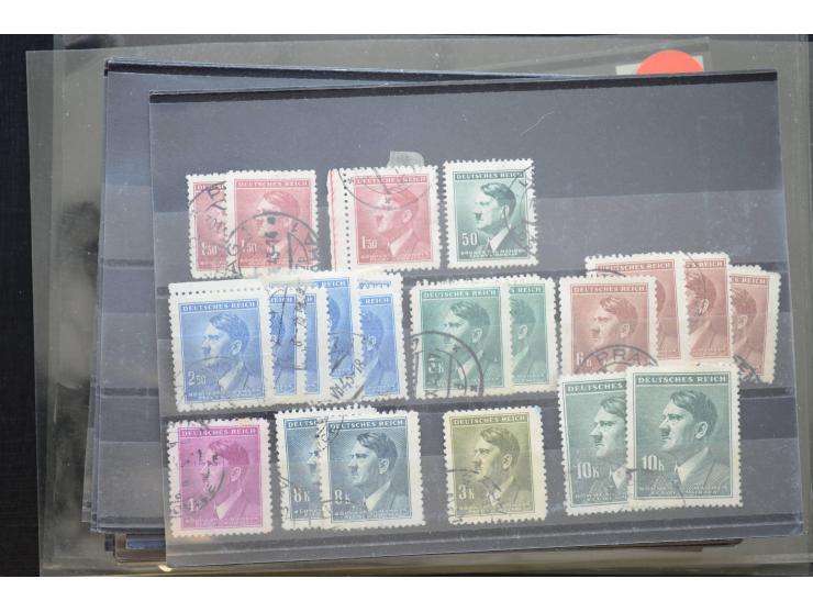 1870/1950 (ca.), kleine Partie, meist auf Steckkarten, dabei besseres Material wie DR Bl.1 auf Brief, Stände in 4er-Blocks, 1