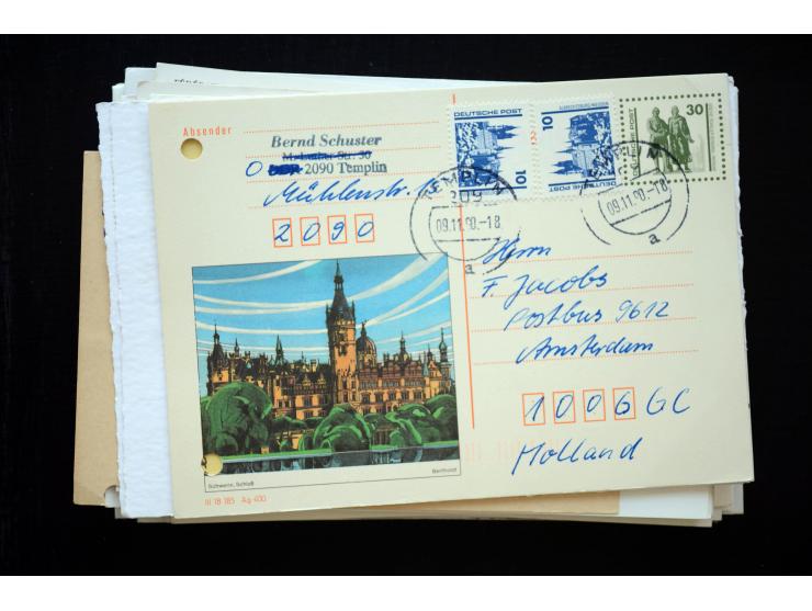 1945/50 (ca.), einige hundert Briefe, Karten und Ganzsachen mit sehr vielen besseren Verwendungen und Besonderheiten, dabei u