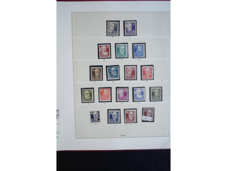 1945/19, postfrische und gestempelte Sammlung teils spezialisiert mit besseren Farben, Mi.-Nr. 80Xa gestempelt (1 Zahn verkür