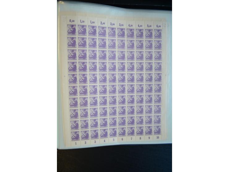 1945, umfangreicher Bogen-Posten mit ca. 650 Stück in unterschiedlichen Mengen von ca. 60 bis 140 Stück, dabei verschiedene P