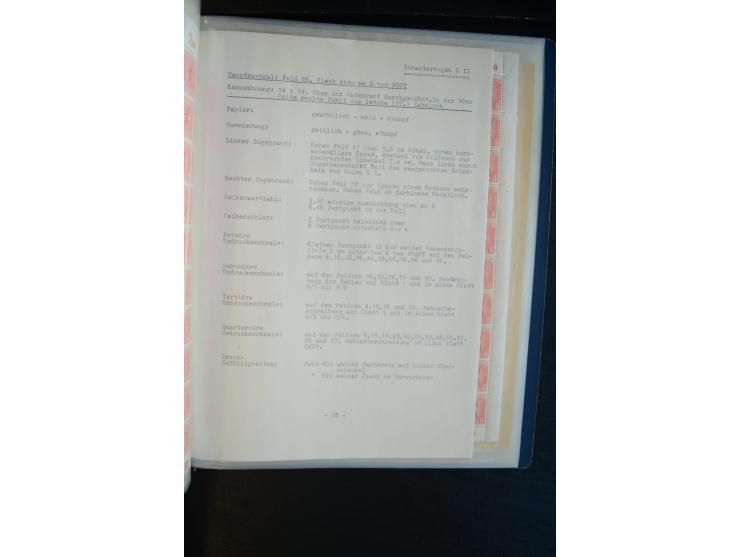 1945, umfangreicher Bogen-Posten mit ca. 650 Stück in unterschiedlichen Mengen von ca. 60 bis 140 Stück, dabei verschiedene P