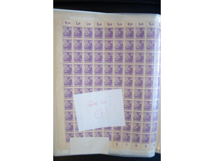 1945, umfangreicher Bogen-Posten mit ca. 650 Stück in unterschiedlichen Mengen von ca. 60 bis 140 Stück, dabei verschiedene P