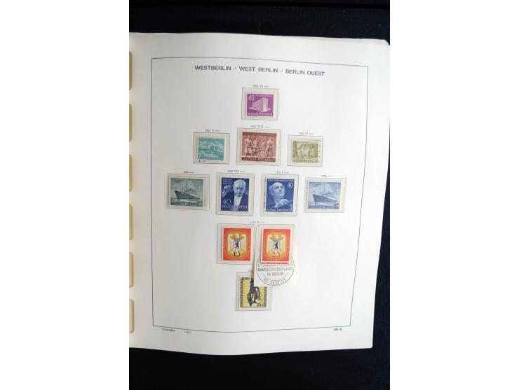 1948/90, postfrische, ungebrauchte und gestempelte Sammlung, in beiden Erhaltungen anscheinend kpl., Schwarz- und Rotaufdruck