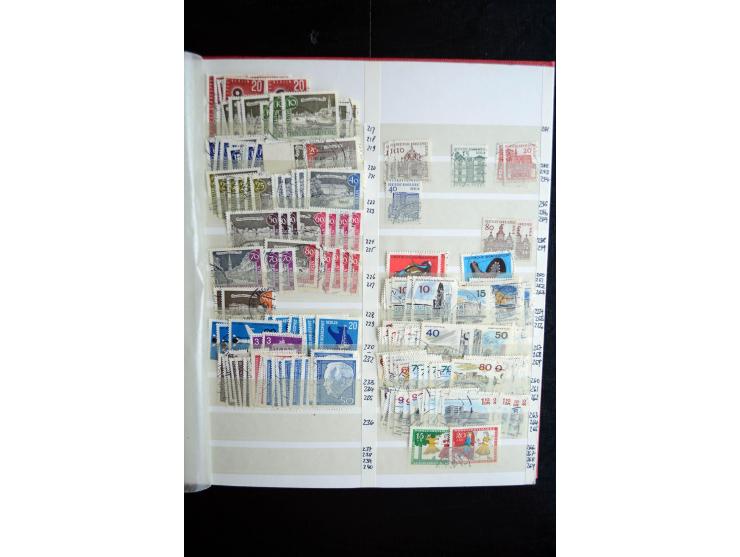 1948/90, postfrische, ungebrauchte und gestempelte Sammlung, in beiden Erhaltungen anscheinend kpl., Schwarz- und Rotaufdruck