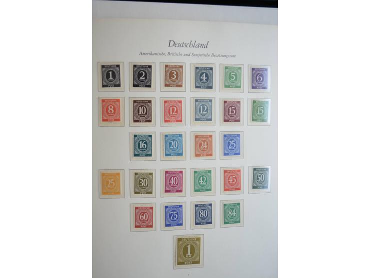 1945/49, postfrische Sammlung mit Doubletten (einige wenige ungebrauchte) mit u.a. Mi.-Nr. 52-68I+II (sign. Schlegel BPP), I-