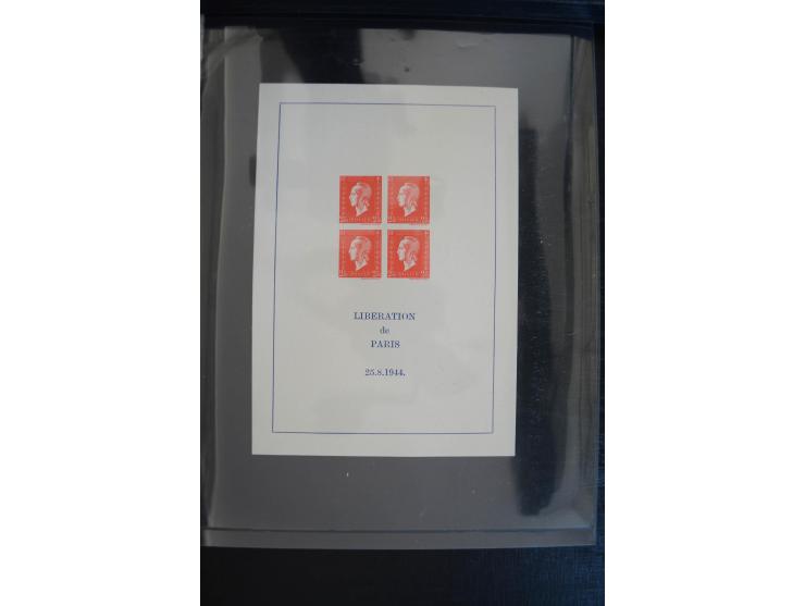 1849/1957 (ca.), Partie in 2 Steckbüchern und auf Blättern, viele gute Werte vor 1945, danach Gummi meist tropisch; interessa