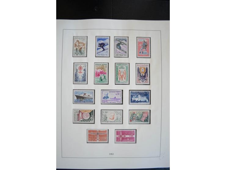 1849/1976, postfrische, ungebrauchte und gestempelte Sammlung, ab 1900 nur postfrisch und ungebraucht mit u.a. Mi.-Nr. 96-100