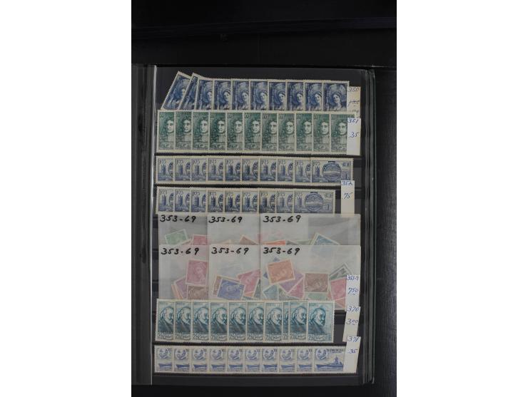 1849/1942, ungebrauchte und postfrische Partie mit vielen besseren Werten, dabei Mi.-Nr. 99, 152(2), Block 2, 239(2), 242(8) 