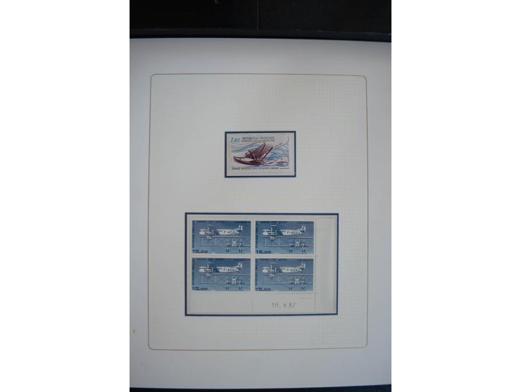 1927/87, Sammlung der Flugpost-Ausgaben mit vielen Eckrand-4er-Blocks mit Druckdaten, einigen Probedrucken etc., dabei u.a. M