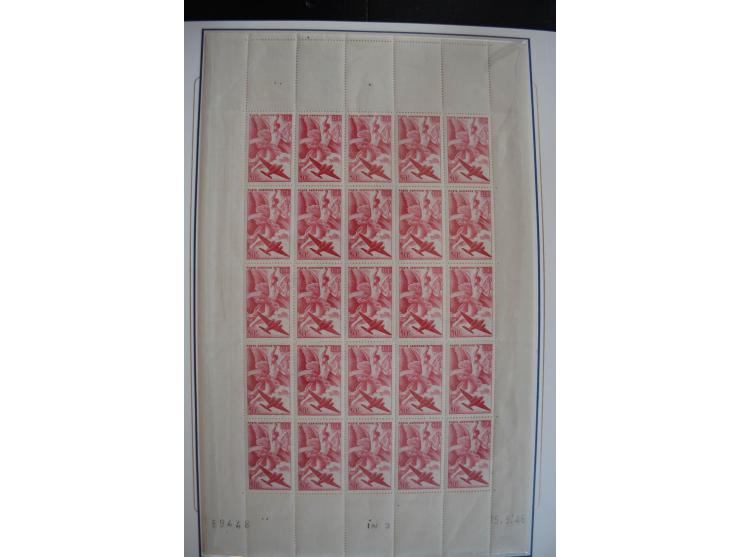 1927/87, Sammlung der Flugpost-Ausgaben mit vielen Eckrand-4er-Blocks mit Druckdaten, einigen Probedrucken etc., dabei u.a. M