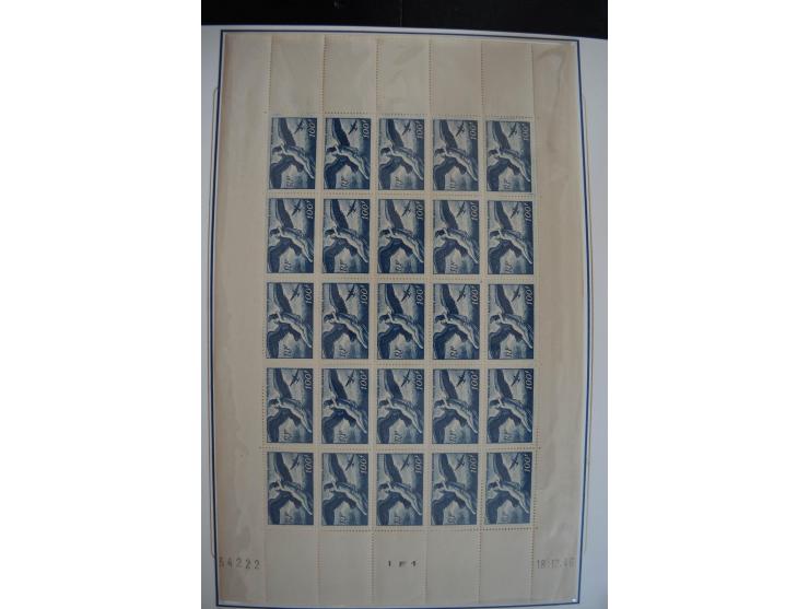 1927/87, Sammlung der Flugpost-Ausgaben mit vielen Eckrand-4er-Blocks mit Druckdaten, einigen Probedrucken etc., dabei u.a. M