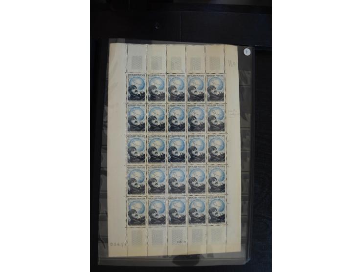 1928/69, sehr schöne, vorwiegend ungebrauchte/postfrische Sammlung mit vielen guten Flugpostausgaben dabei Mi.-Nr. Mi.-Nr. 22