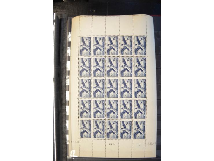 1928/69, sehr schöne, vorwiegend ungebrauchte/postfrische Sammlung mit vielen guten Flugpostausgaben dabei Mi.-Nr. Mi.-Nr. 22