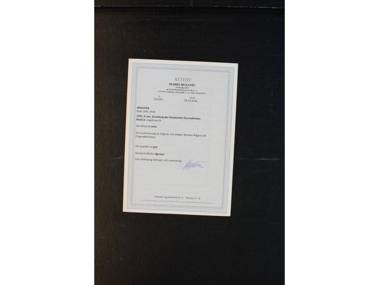 1941/45, postfrische und etwas ungebrauchte Sammlung mit Mi.-Nr. 24-38, 170-72 und Bl.8, je Fotoattest bzw. Fotobefund Huzani