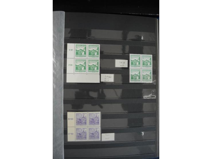 1958/63, Bauwerke 20 g. bis 20 S., kleine postfrische Spezial-Sammlung mit Schwerpunkt bei den Platten-Nummern und Bogenecken