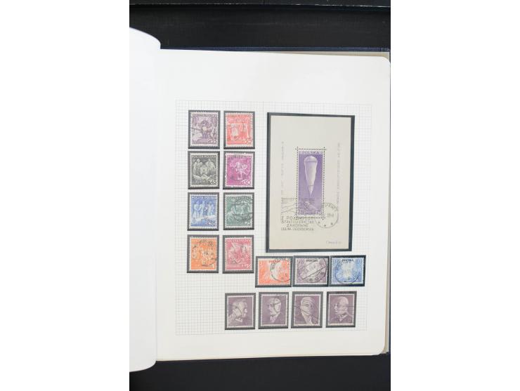 1918/39, gestempelte Sammlung mit vielen guten Werten, dabei Mi.-Nr. 29-30, 32, 45-46, 52(5) und Block 1, außerdem ein Teil P