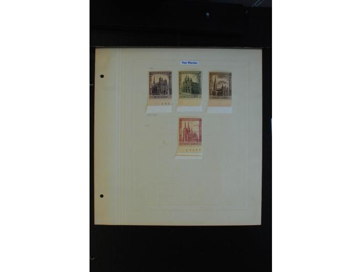 1877/1967, ungebrauchte und gestempelte Sammlung mit mittleren Ausgaben