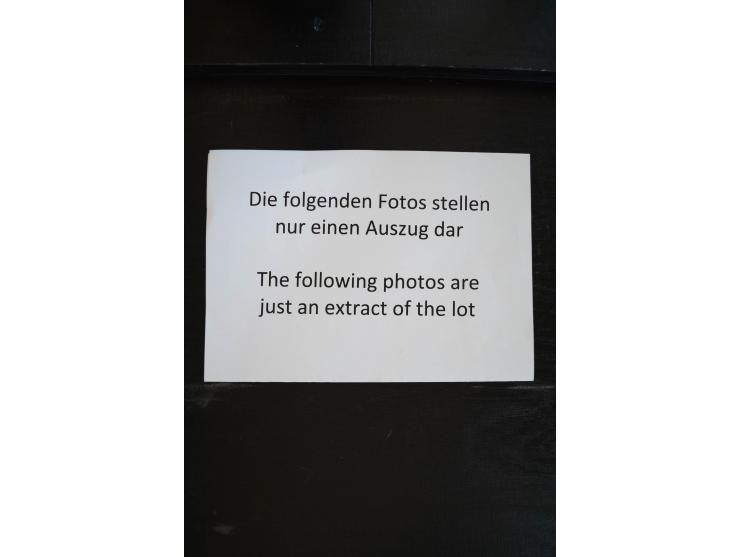 1843/1999, in den Hauptnummern überkomplette und teils spezialisierte Sammlung, in 3 in Ziegenleder gebundenen, individuellen