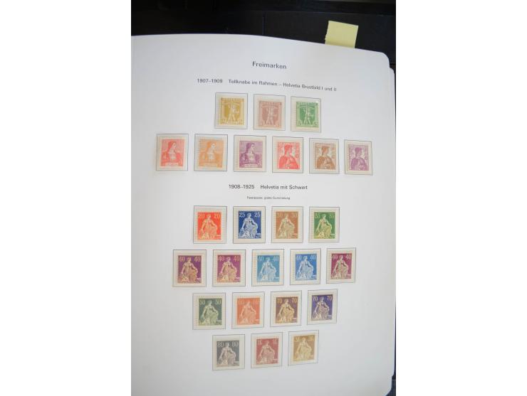 1843/1999, in den Hauptnummern überkomplette und teils spezialisierte Sammlung, in 3 in Ziegenleder gebundenen, individuellen