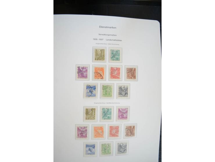 1843/1999, in den Hauptnummern überkomplette und teils spezialisierte Sammlung, in 3 in Ziegenleder gebundenen, individuellen